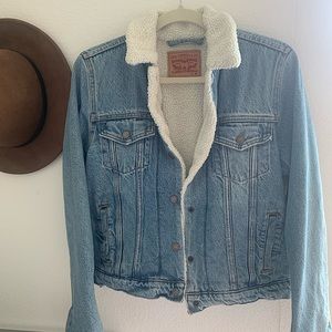 Levi’s Denim Sherpa Lined Jacket